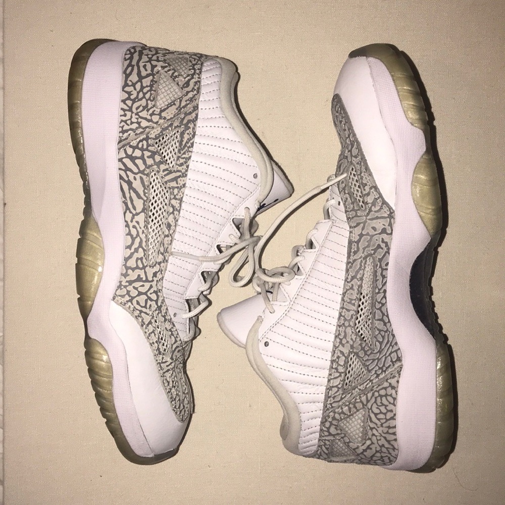 Air Jordan retro low ie colbalt